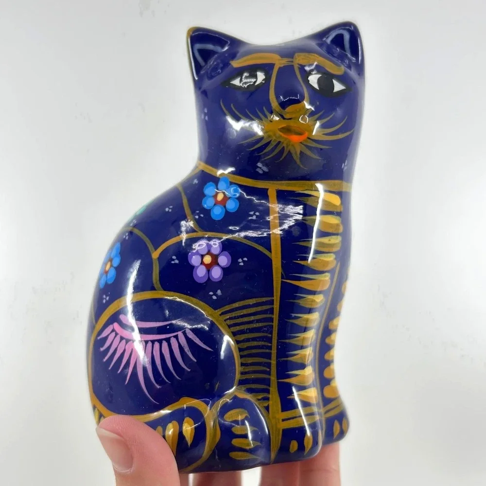 Vintage Hand Painted Ceramic Mexican Folk Art Talavera Cat Figurine With Flowers